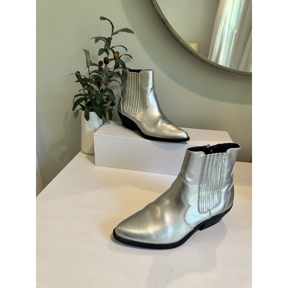 BZees Naturalizer Silver Metallic Western Cowboy Booties Boots Size 7M Y2K